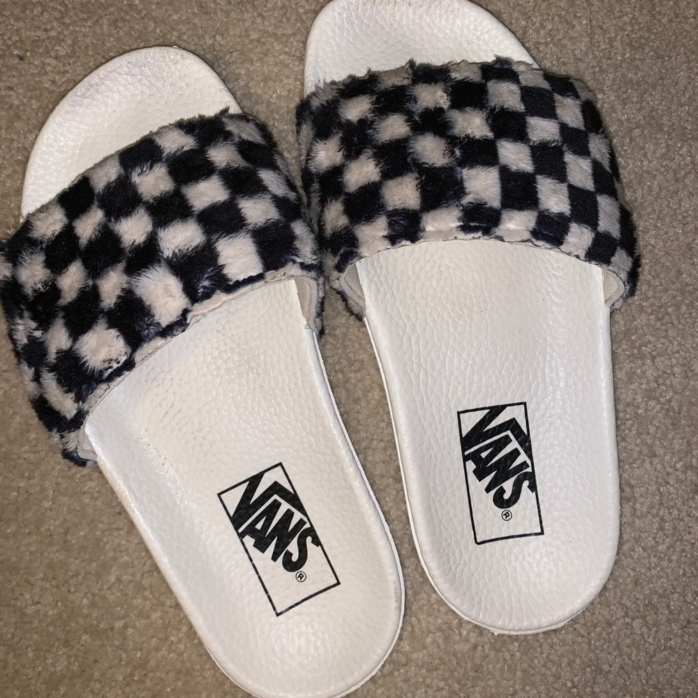 Vans slides